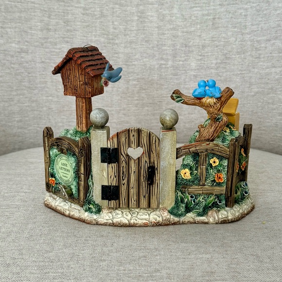 Love Letters - Goebel M. I. Hummel Special Edition Musical Hummelscape 2002 - Picture 11 of 16